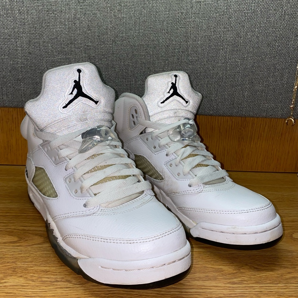 Jordan 5 Retro Metallic White